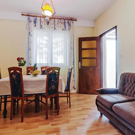 Apartman Two-bedroom In Biograd