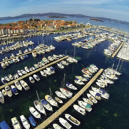 Apartman Two-bedroom In Biograd Biograd na Moru