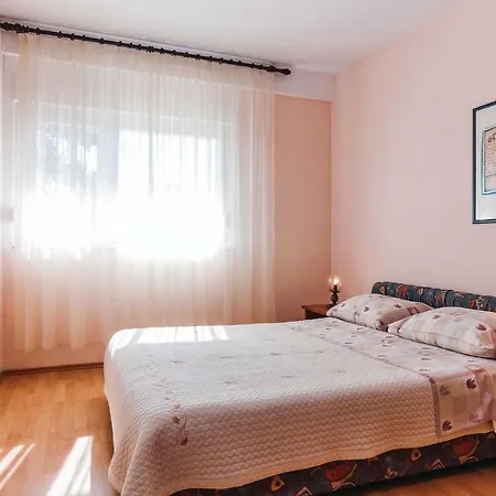Two-bedroom In Biograd Apartman